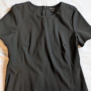 Ann Taylor size10 peplum suiting top